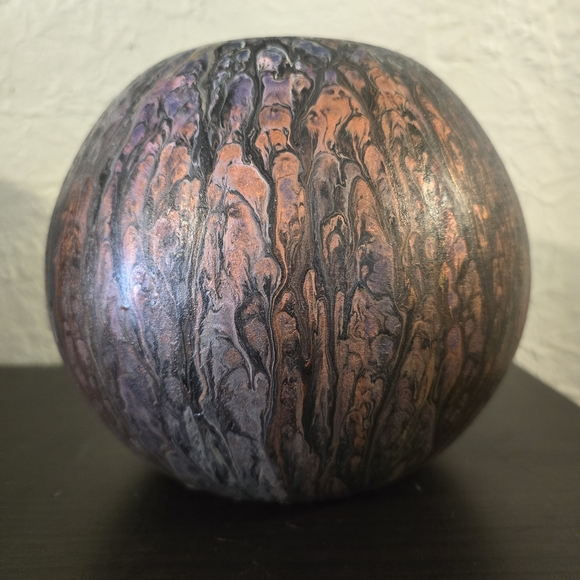 HANDCRAFTED Upcycled Glass Artwork HANDPAINTED Tabletop ART Decor Round Vase - Picture 6 of 17